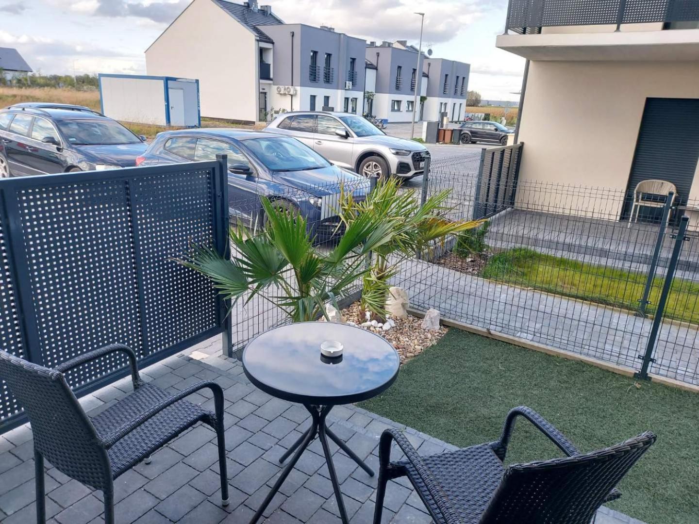 Apartament Sunset Leszno Leszno  Kültér fotó